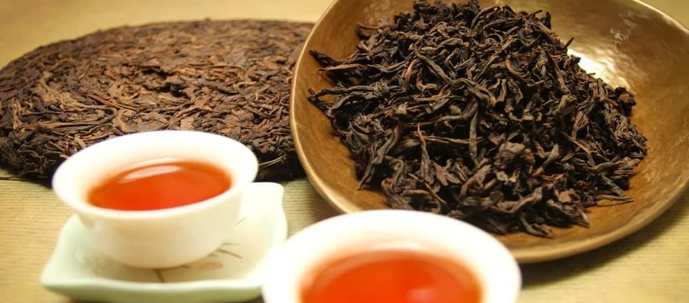 茶叶与茶汤对照场景示意